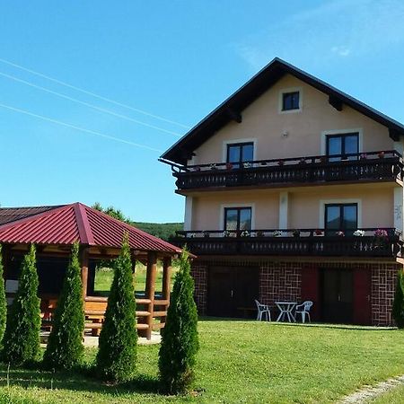 Hotel Jelena Korenica Exterior foto