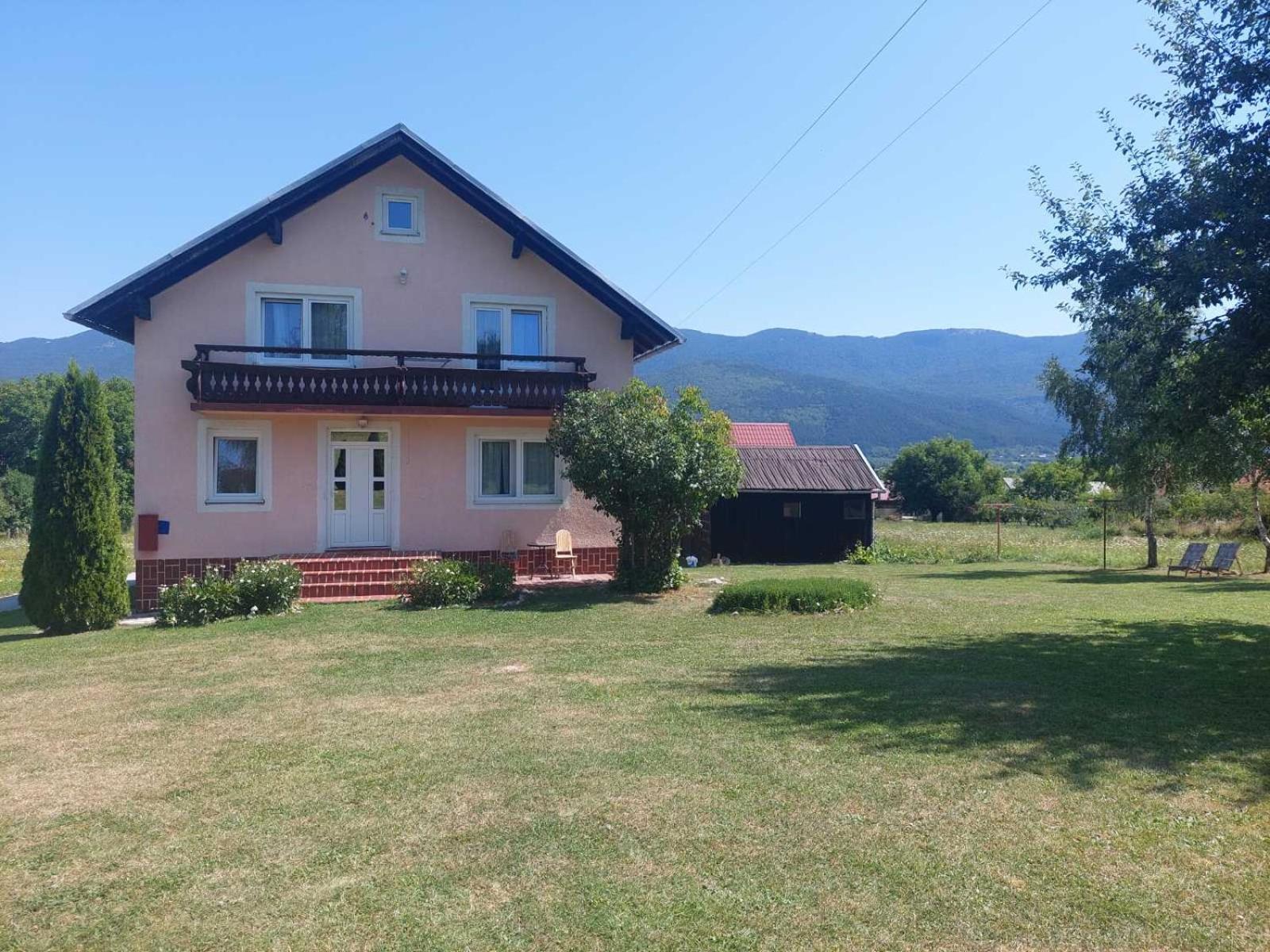 Hotel Jelena Korenica Exterior foto