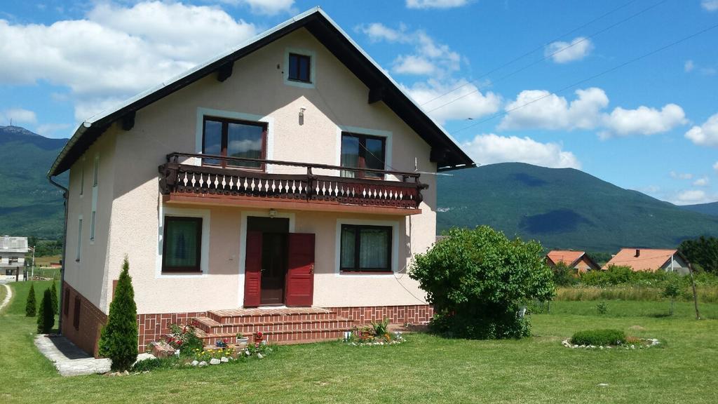 Hotel Jelena Korenica Exterior foto